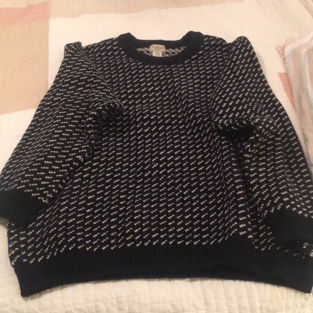 LL Bean Birds Eye Navy Wool Sweater